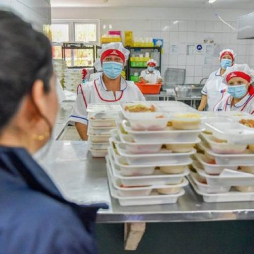 Gobierno denuncia ante fiscalía irregularidades en Junaeb