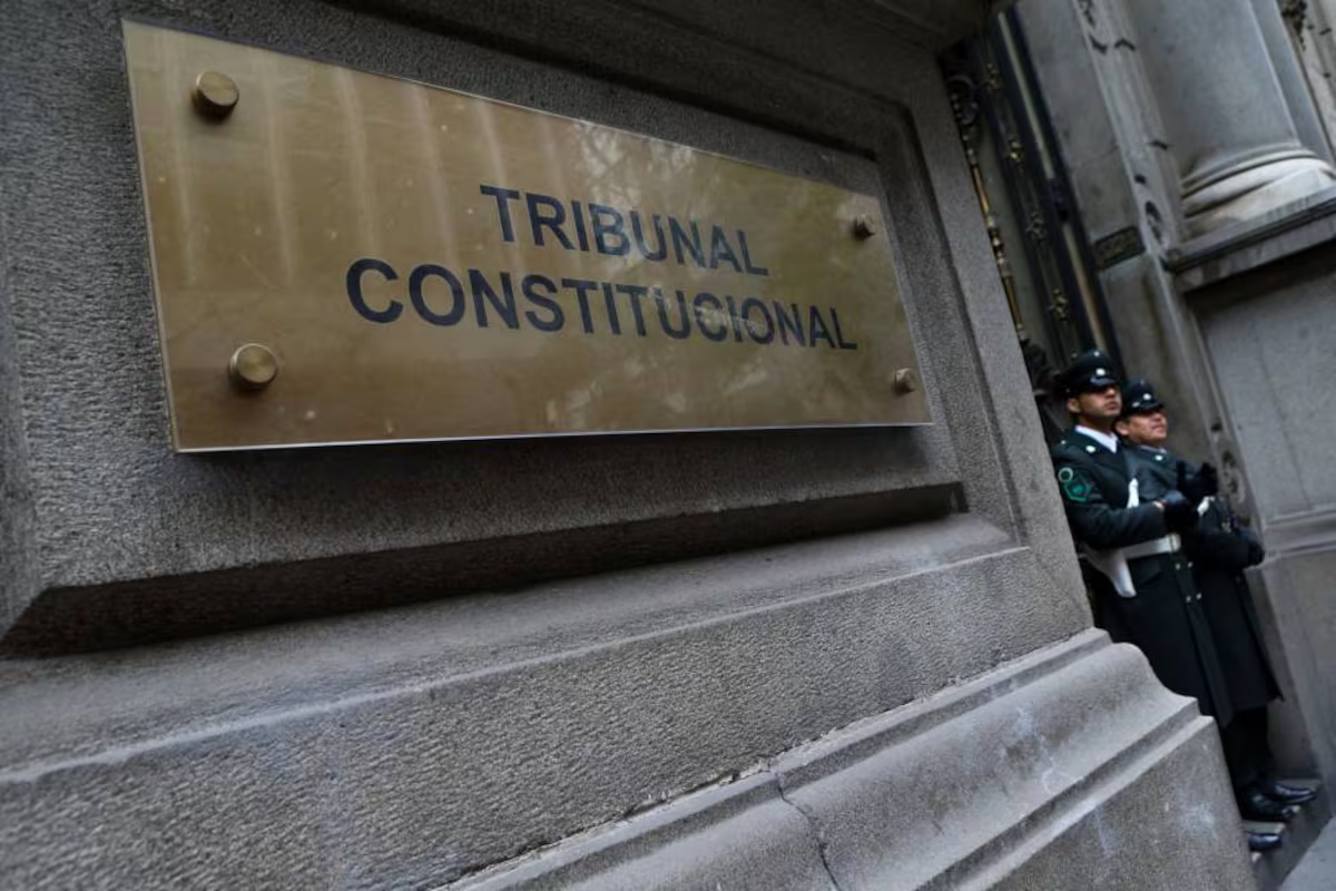 Diputados del PDG y oposición ingresan un requerimiento al tribunal constitucional por la ley de escuelas protegidas